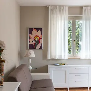  Appartamento 2-bedroom Apt, With Balcony & Aircondition - 50 M From The Italia