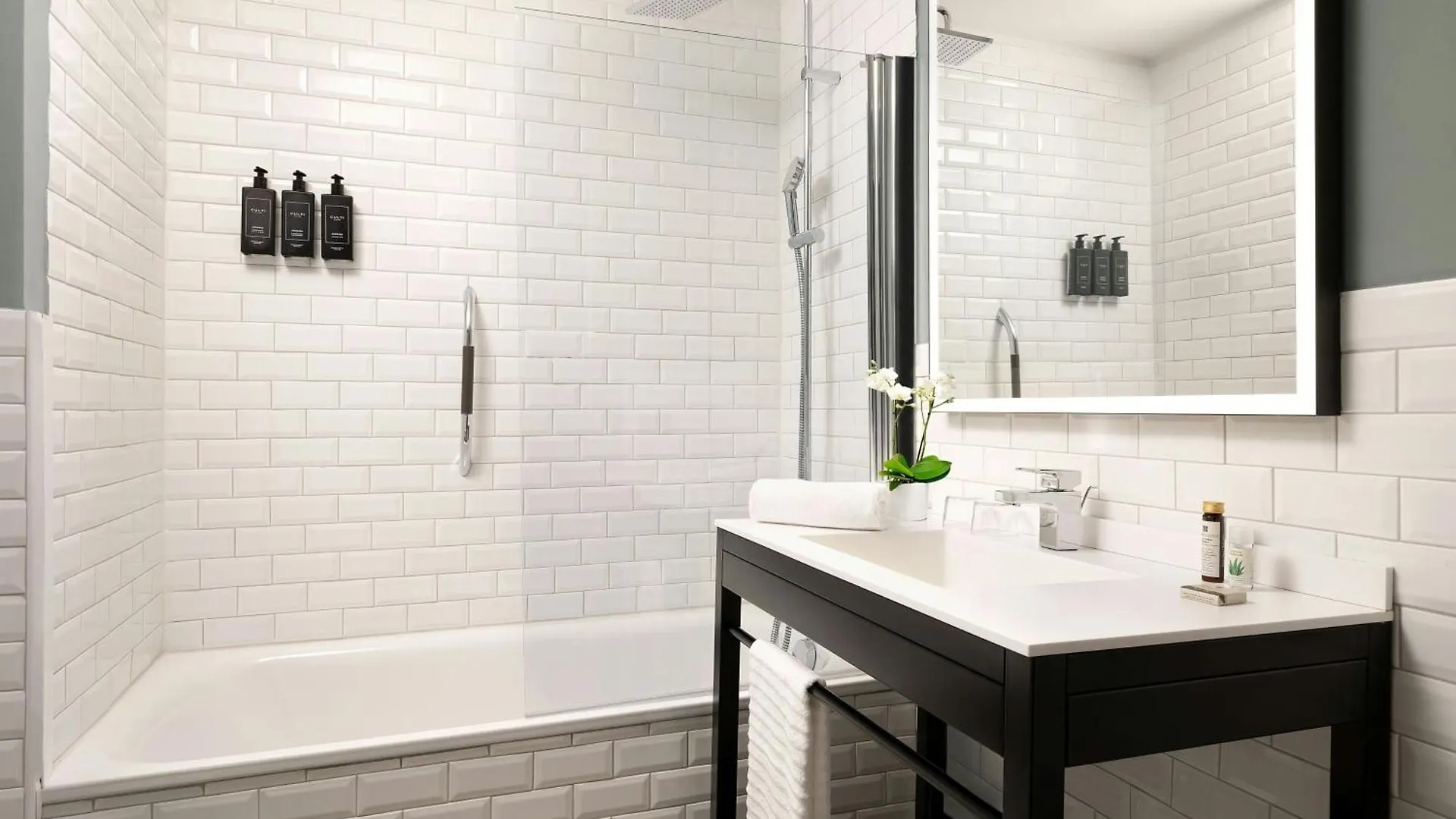 Duo Milan Porta Nuova, A Tribute Portfolio Hotel 4*,  Italy